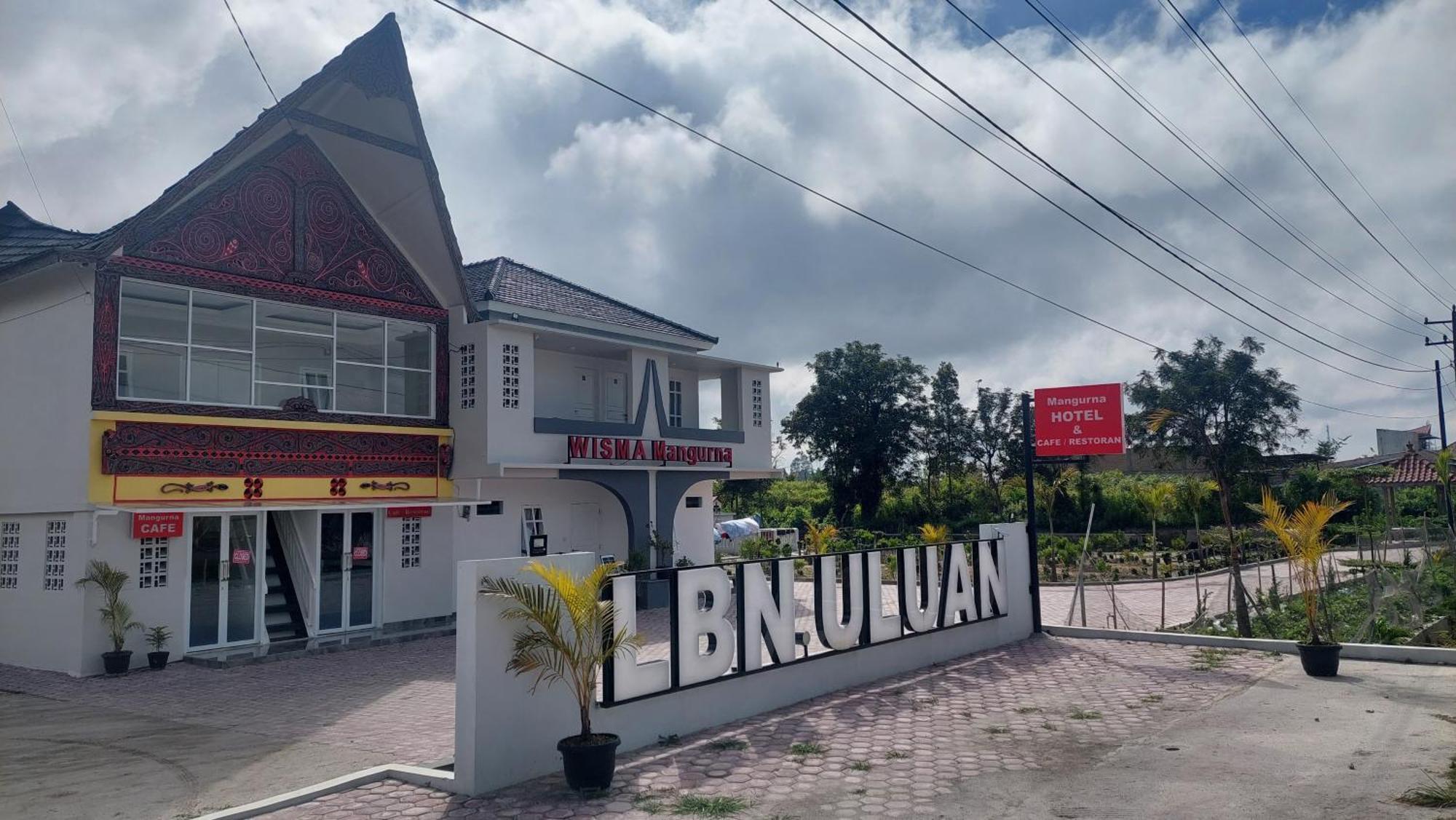 Hotel Wisma Mangurna Dolok Sanggul Екстер'єр фото